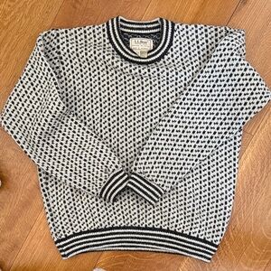 L.L. Bean made in Norway Wool sweater in Black and White Pattern